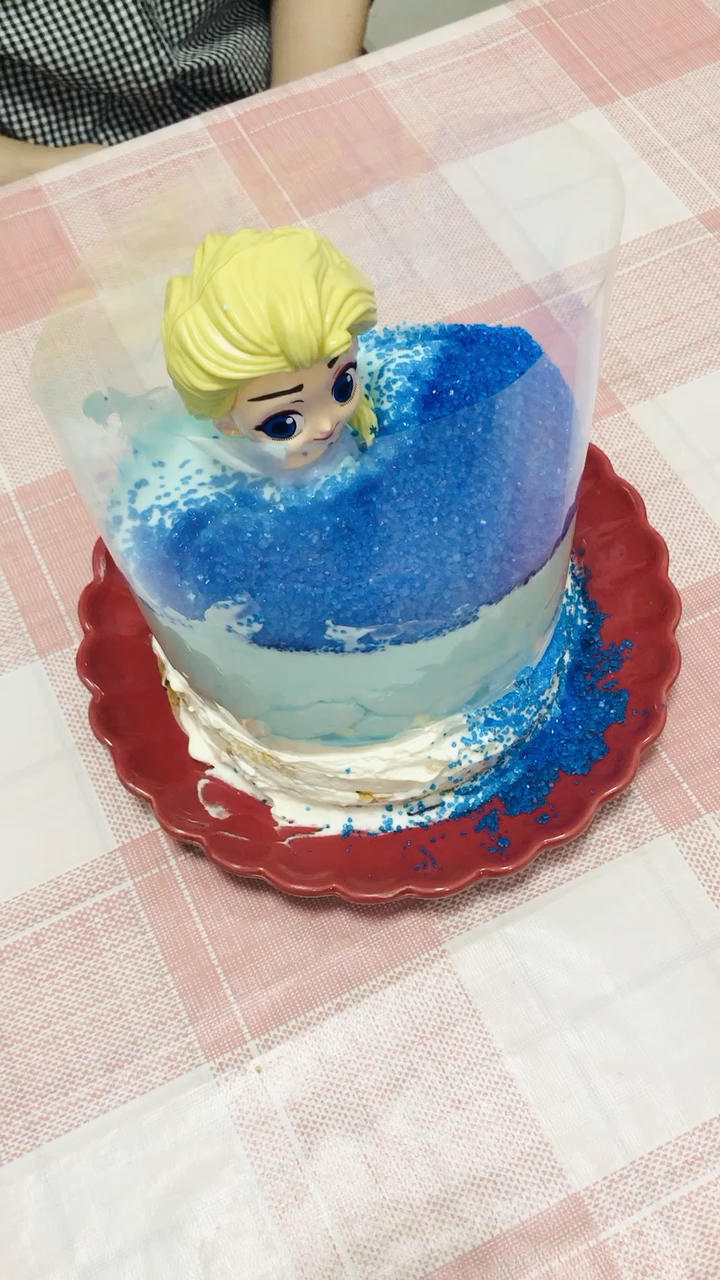 穆容一晴做的流沙公主裙蛋糕