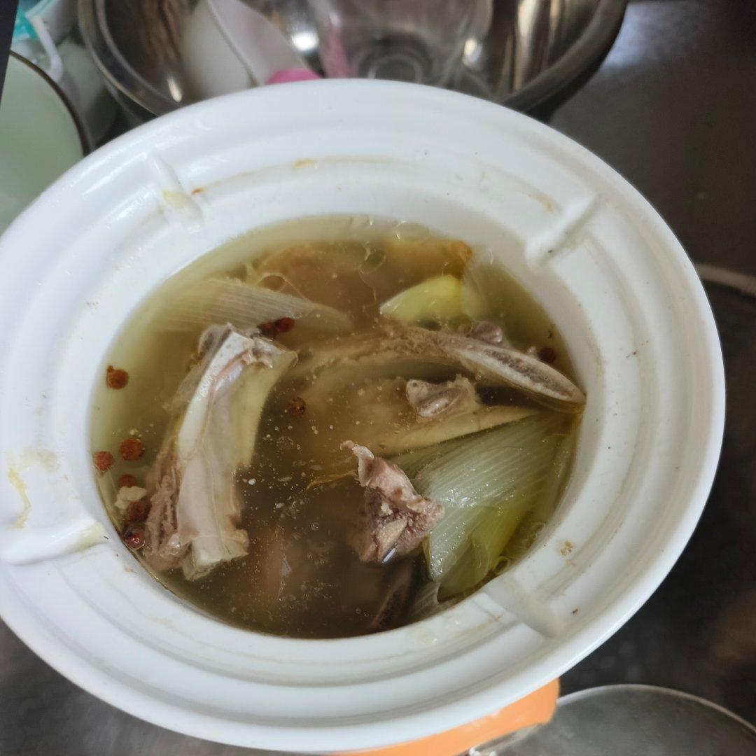 宁夏人吃的清炖羊肉超简单做法！
