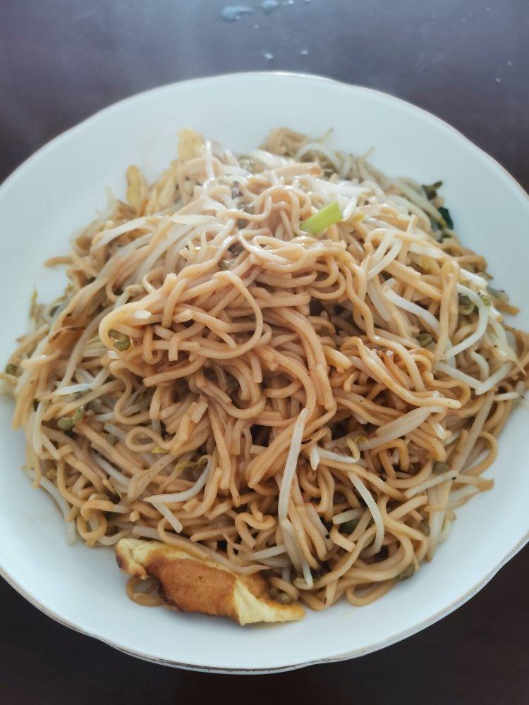 豉油皇炒面，最详细的教程，家常做法