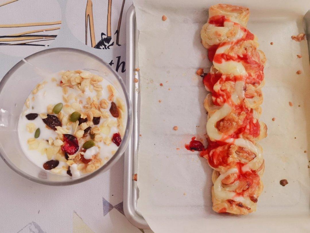 手抓饼新吃法：火腿芝士麻花辫