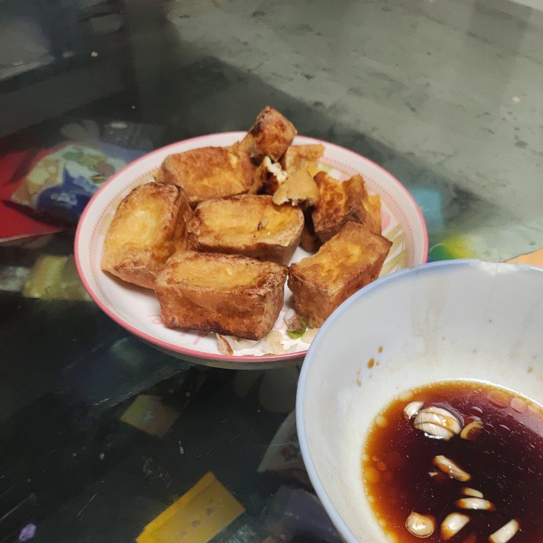 一定要试！空气炸锅炸豆腐！