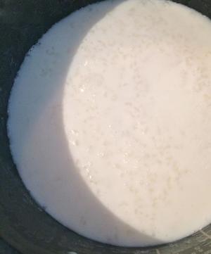 奶子糖粳米粥的做法 步骤2