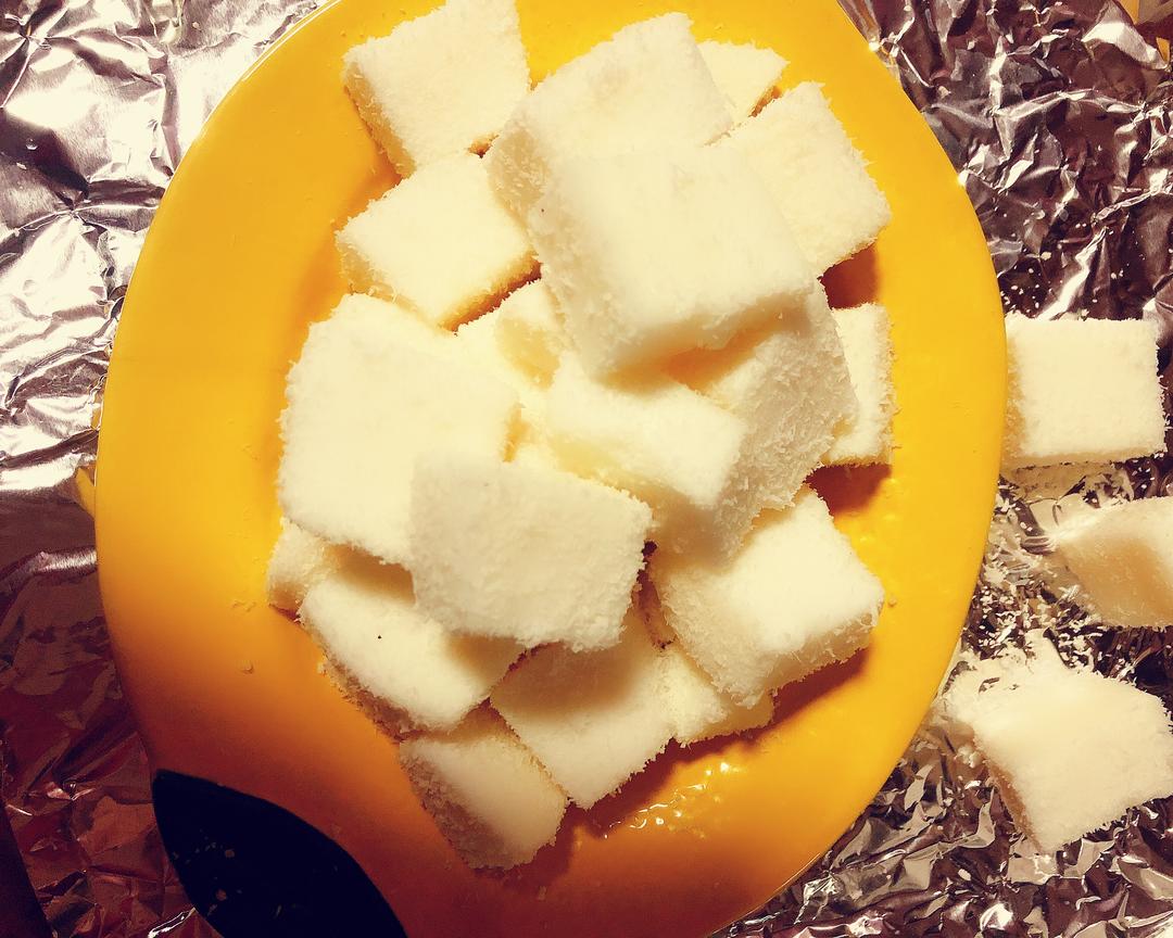 好吃不长胖的牛奶小方还可以秒变炸鲜奶的做法