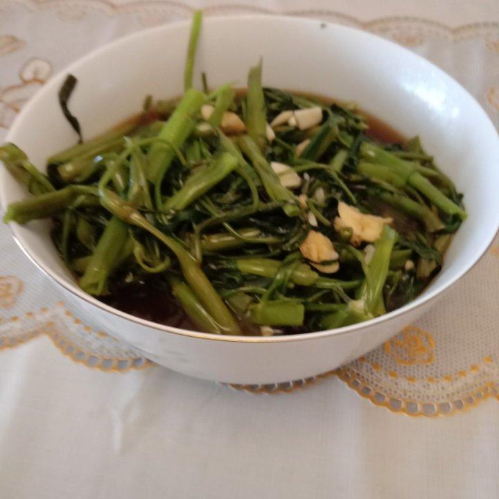 凉拌空心菜