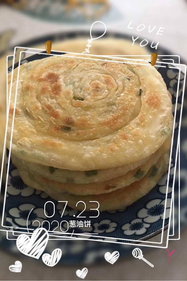 家常鸡蛋葱油饼 凉了也不硬 外酥里软 媲美早餐店 附细节视频详解