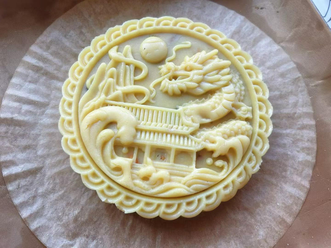 🥮中秋月饼之比脸大的大月饼——全家团圆分享👪