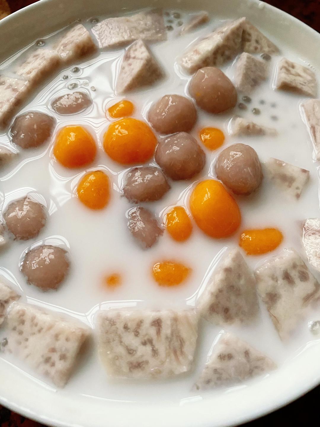 做的椰汁香芋西米露椰汁香芋西米露相关分类甜品随便看看该菜谱创建于