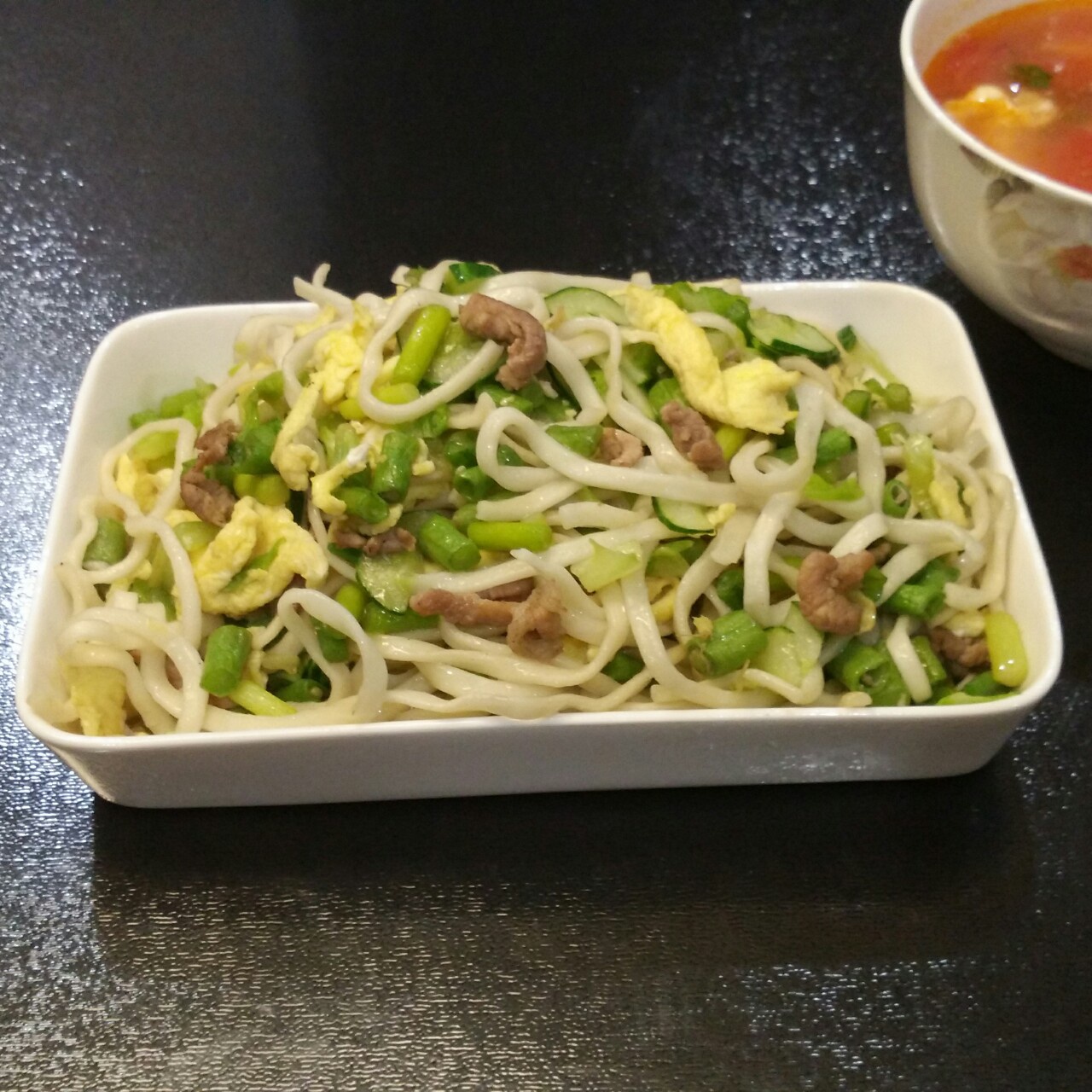 肉丝炒面