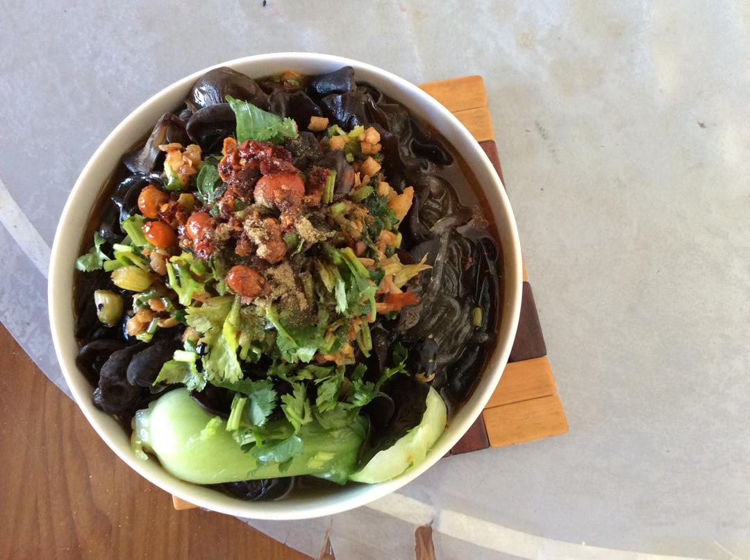 堂妈小厨——超好吃的酸辣粉