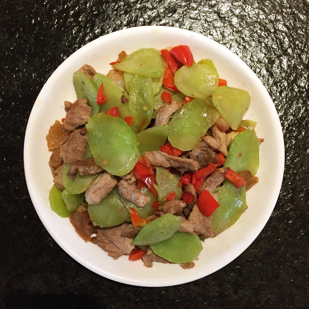 米儿1996做的莴笋炒肉片