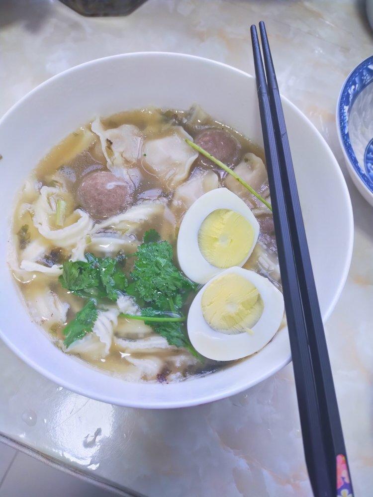 鲜肉小馄饨