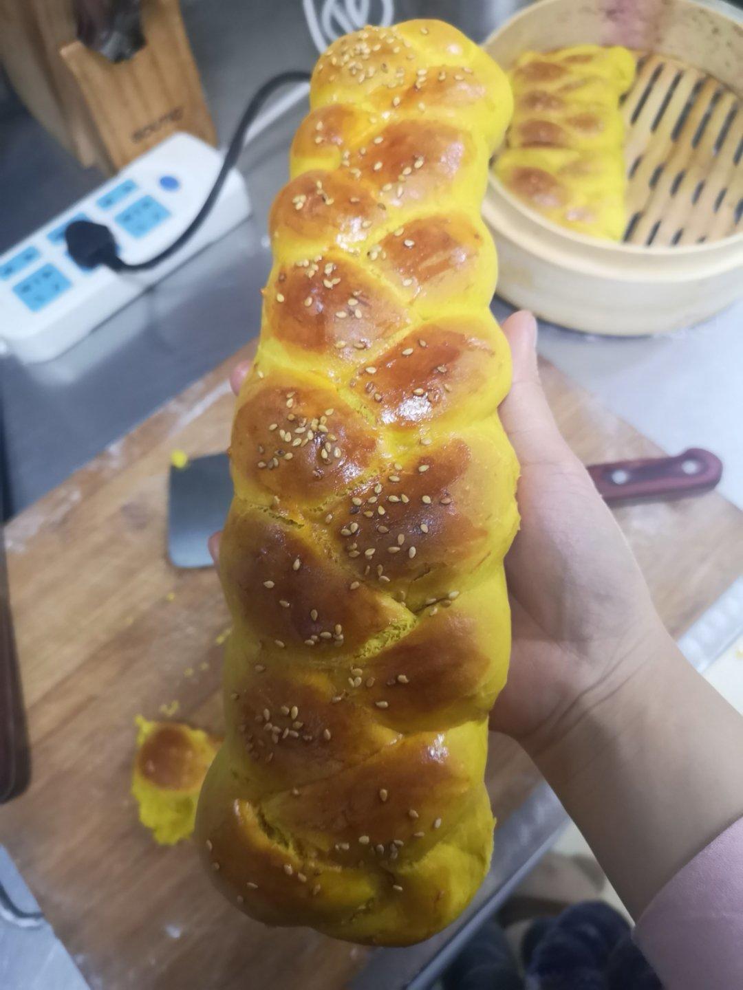 堂妈小厨——南瓜辫子面包