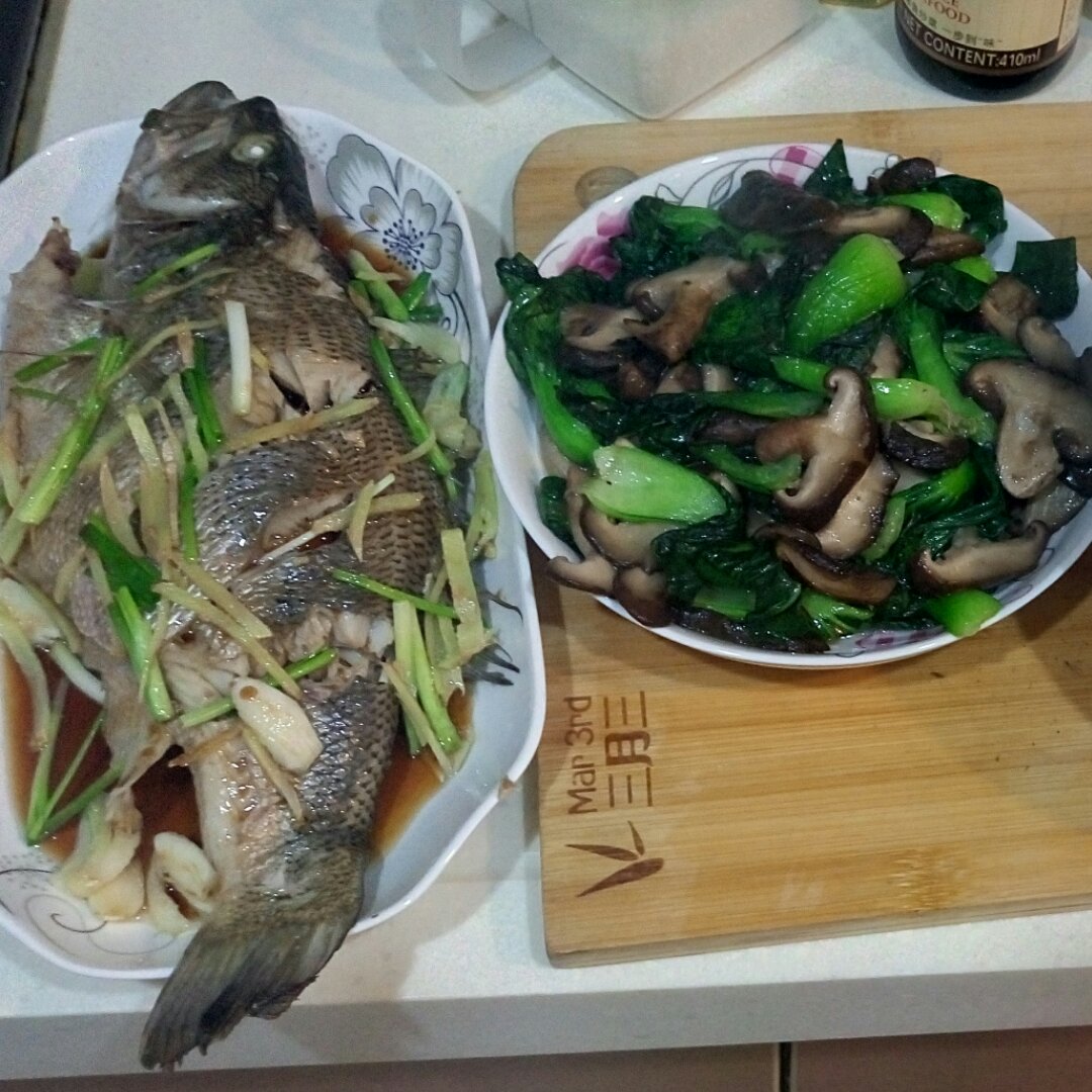 清蒸鲈鱼