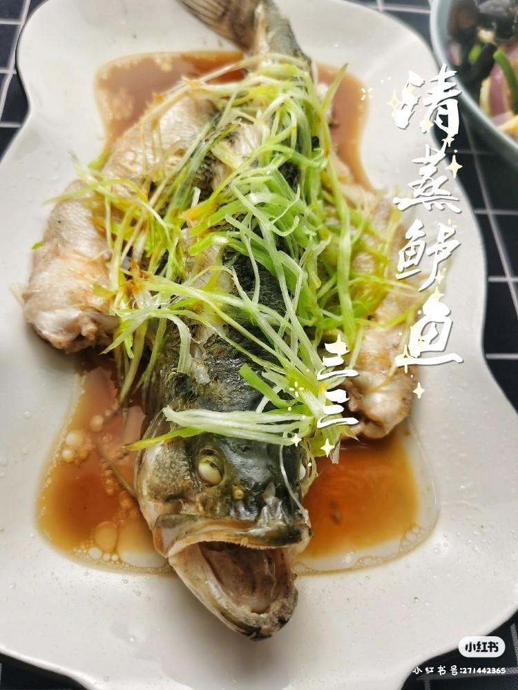 清蒸鲈鱼