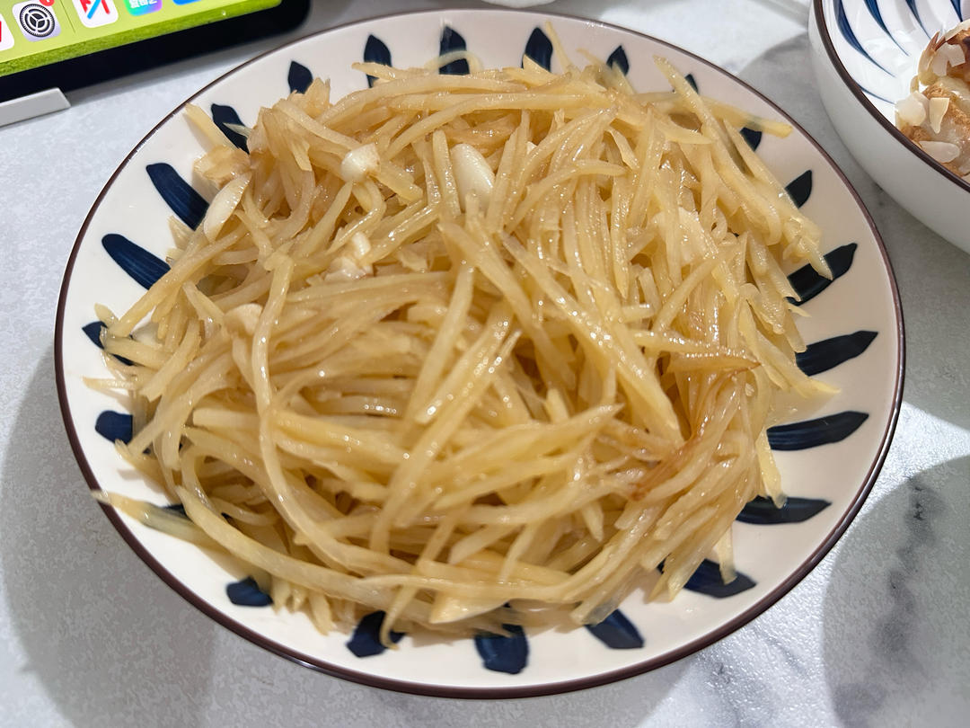 酸辣土豆丝的家常做法 超级下饭