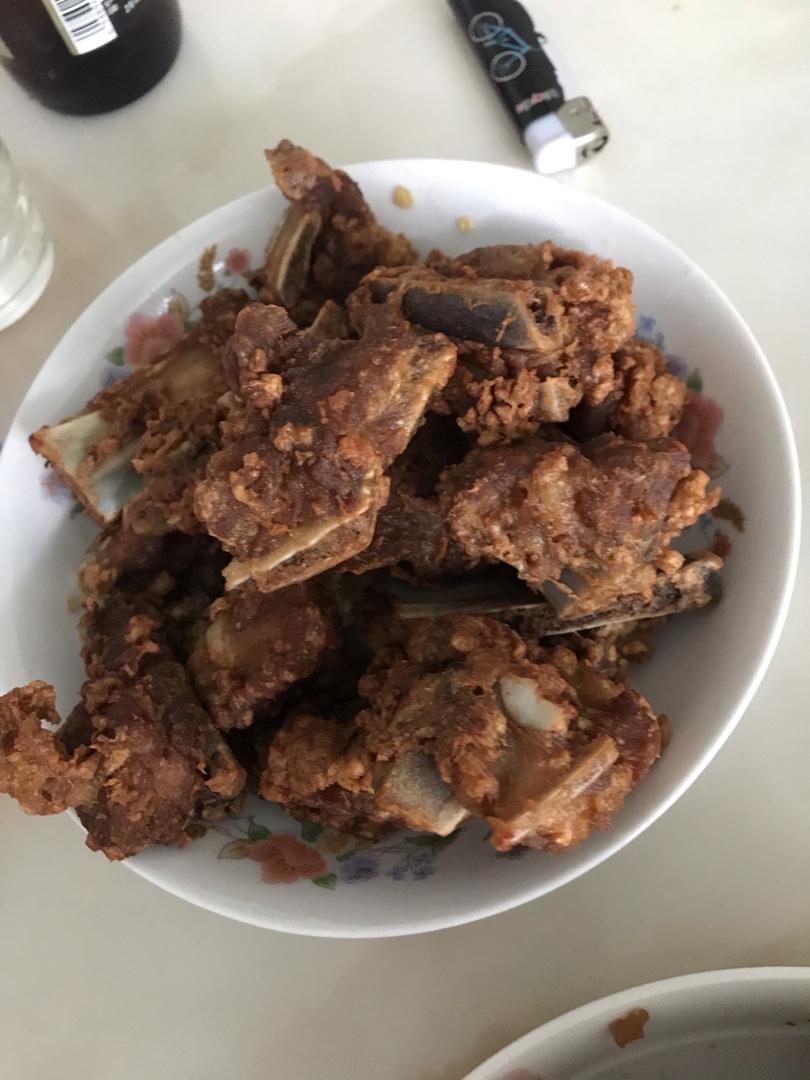 蒜香排骨