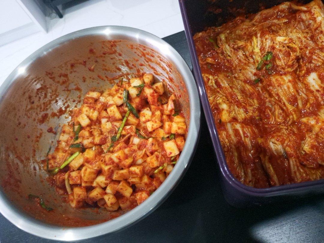 正宗韩国泡菜（youtube上韩国厨师Maangchi的菜谱）