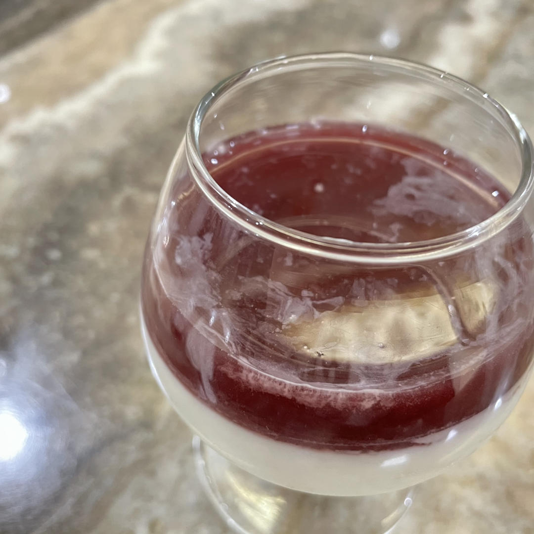 红酒酸奶