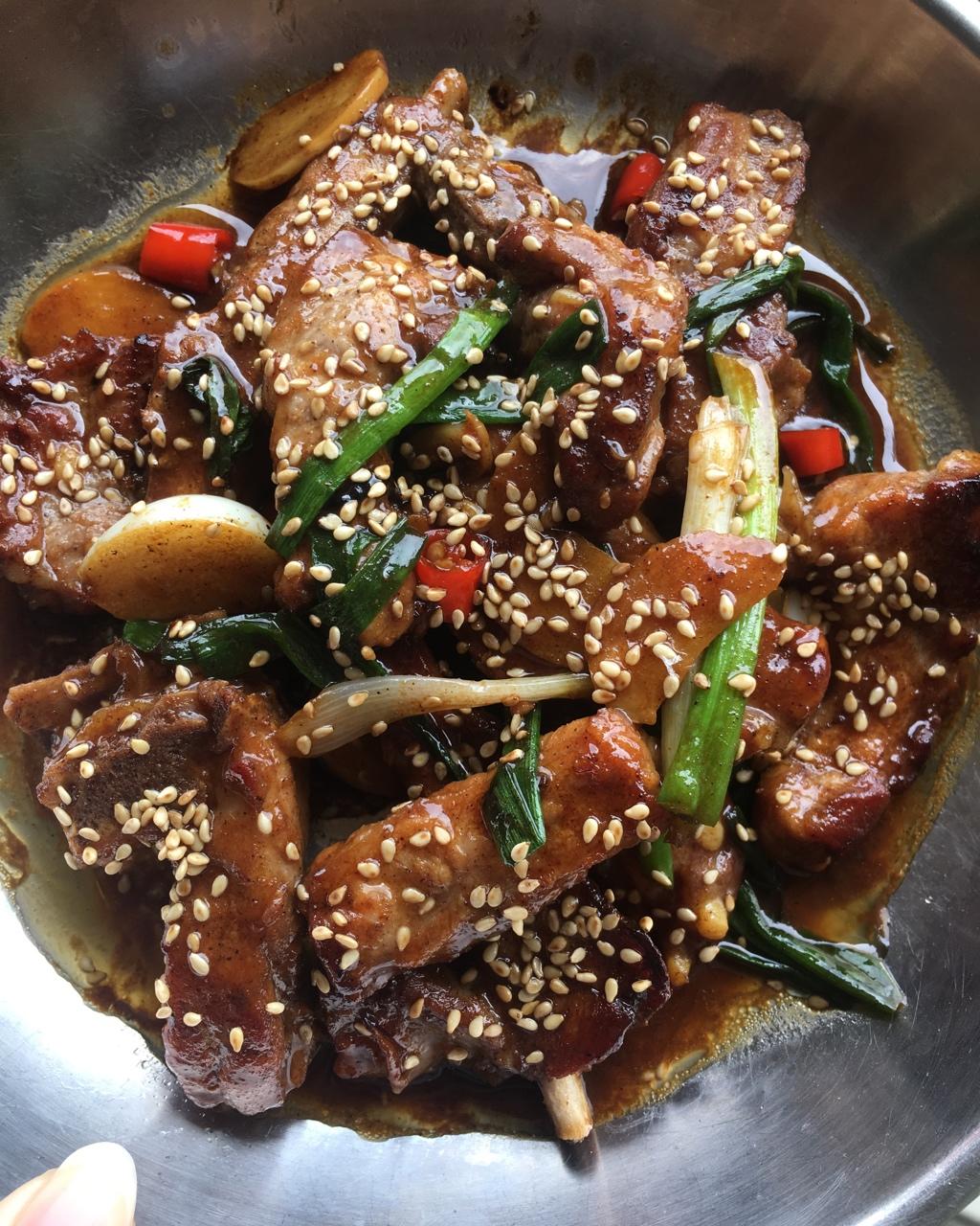 红烧排骨
