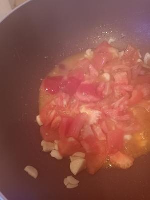 番茄🍅龙利鱼🐠豆腐煲，一锅就够一家人的做法 步骤8
