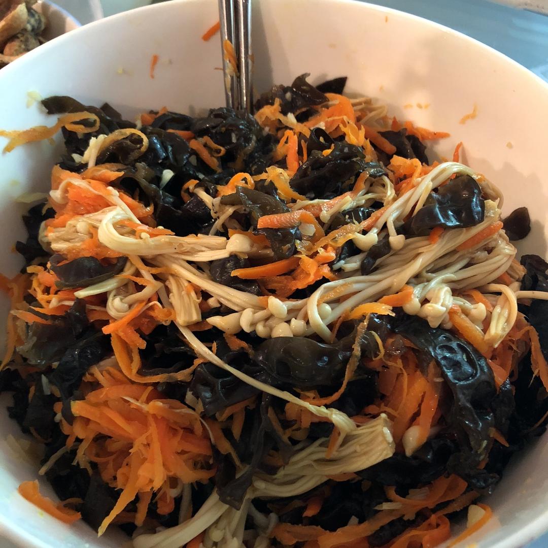 开胃快手菜——凉拌金针菇