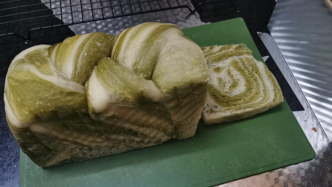 能撕着吃的「无蛋无奶生吐司」比云朵都软！