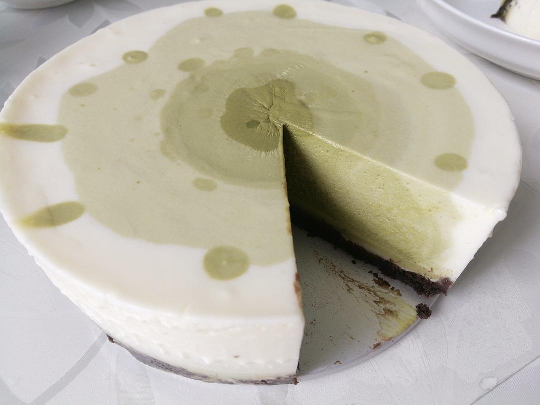 渐变抹茶慕斯蛋糕：我Amanda带着既美又作的抹茶甜点又来了！【曼食慢语】