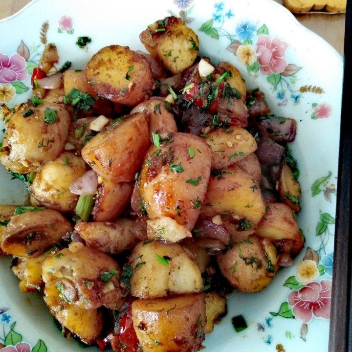 孜然香辣煎小土豆