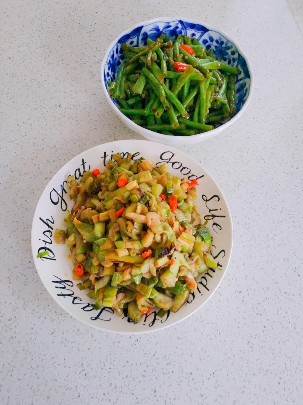 家乡美味～客家芋荷炒鱼干