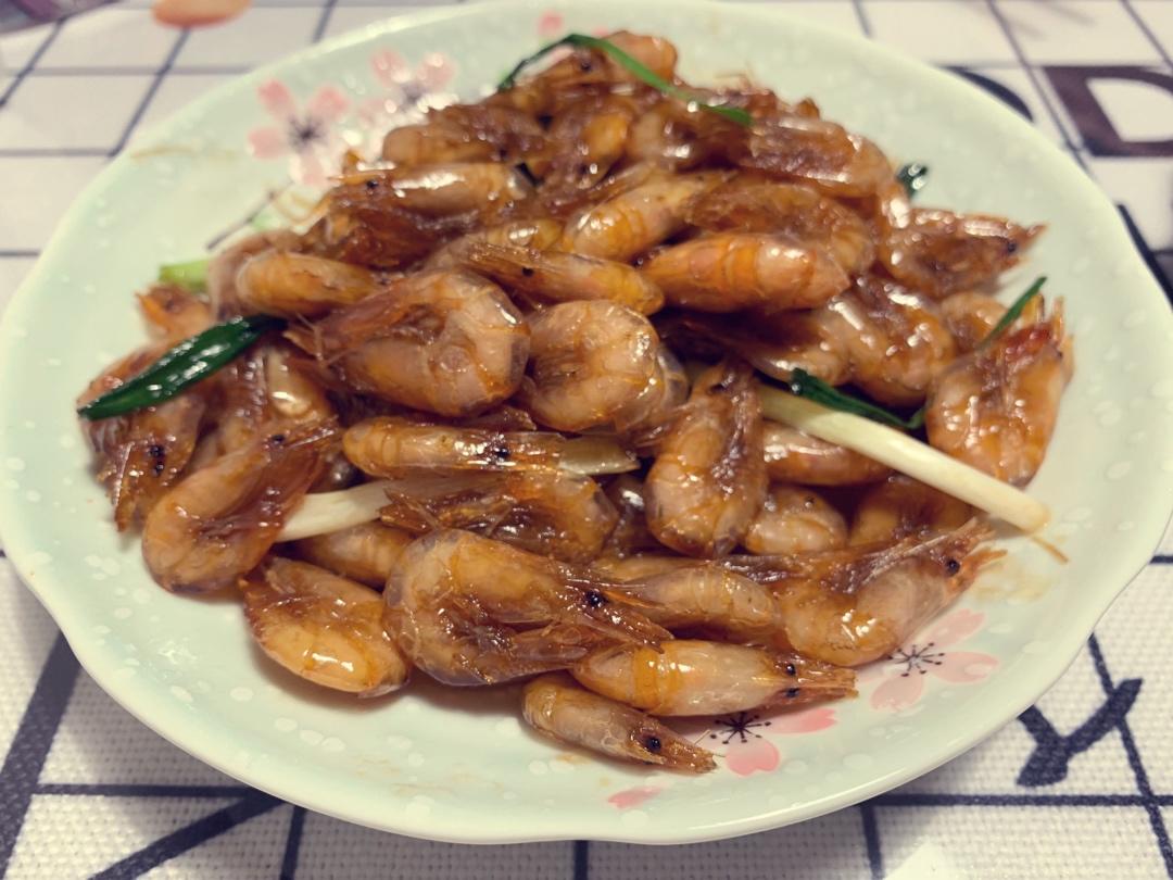 油爆小河虾