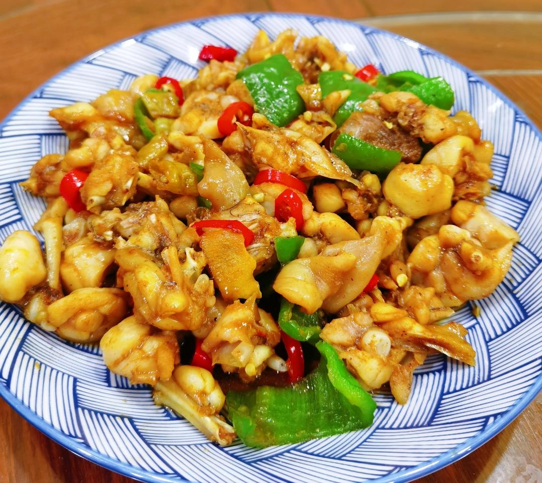 鲜辣开胃的家常泡椒牛蛙