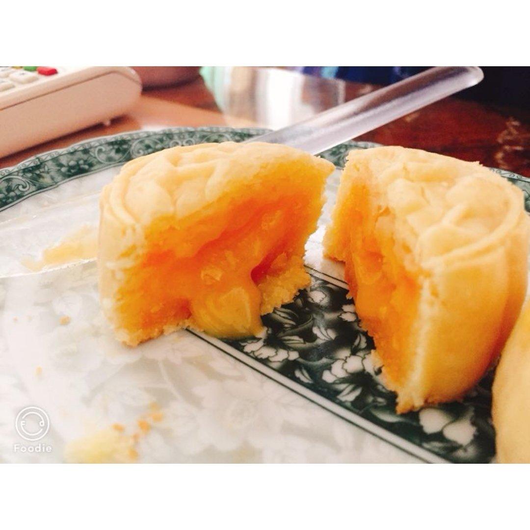 超详细图解版--流心奶黄月饼