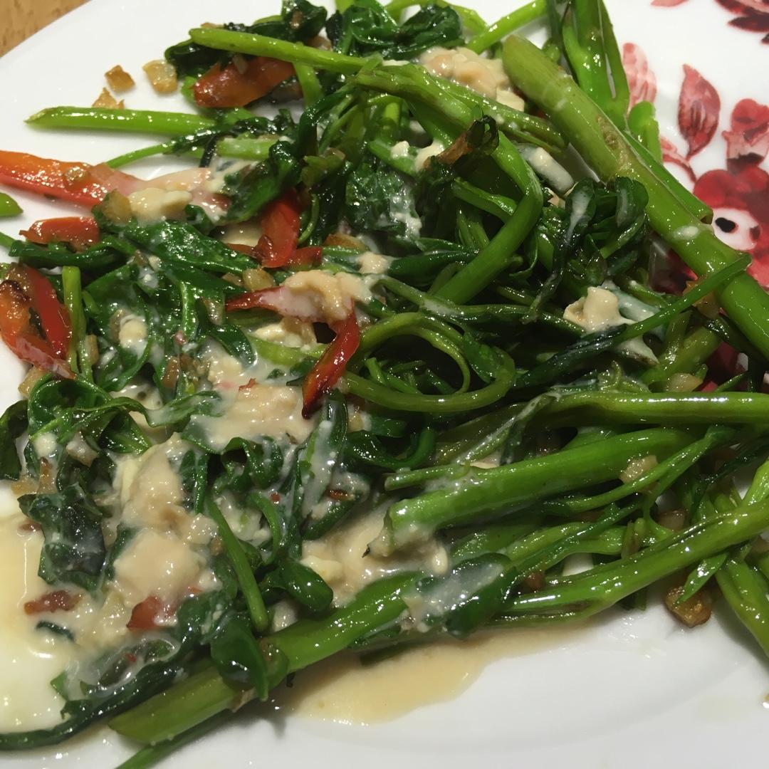 椒丝腐乳炒通菜