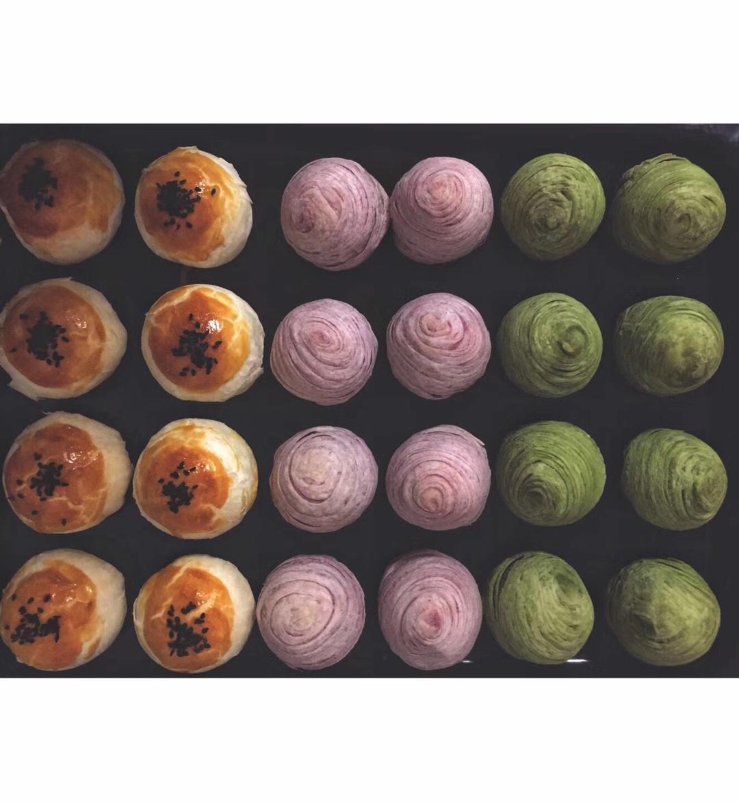 蛋黄酥~紫薯、抹茶、原味~花好月圆，中秋快乐~内附一次做六色蛋黄酥方法~