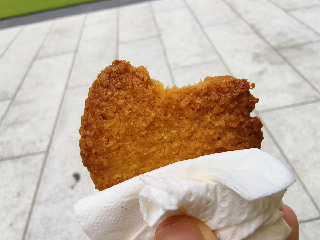 复刻鲍师傅椰丝脆脆奶酥，又是一天做10盘的节奏啊~