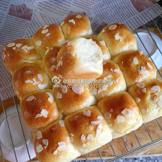 蜂蜜牛奶小餐包🍞的做法