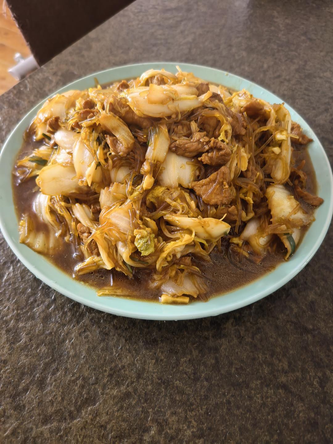 肉片粉条炒白菜