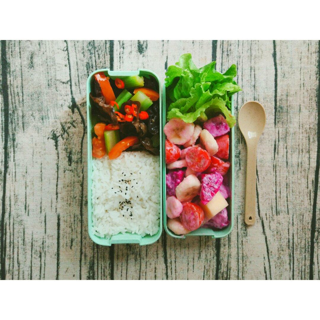 鸡肉沙拉-上班族的午餐盒