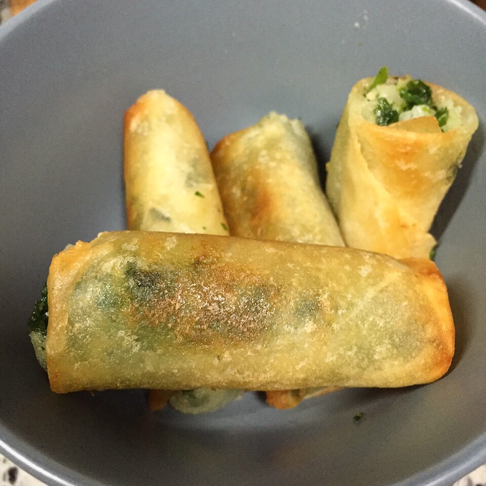 荠菜春卷