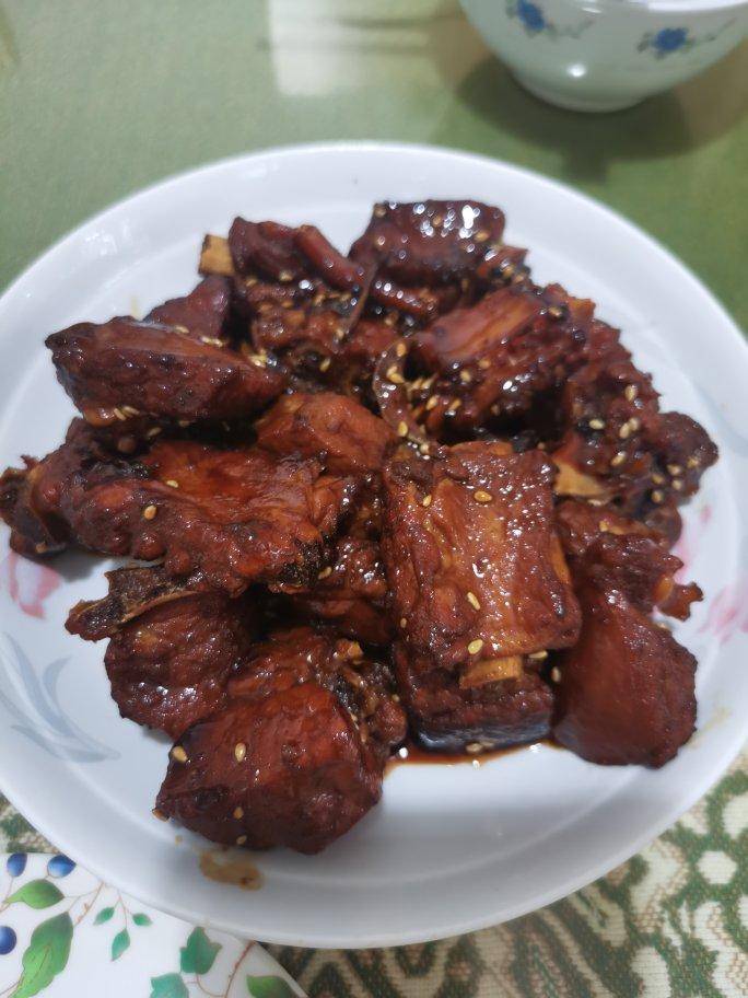 超级好吃的红烧小排
