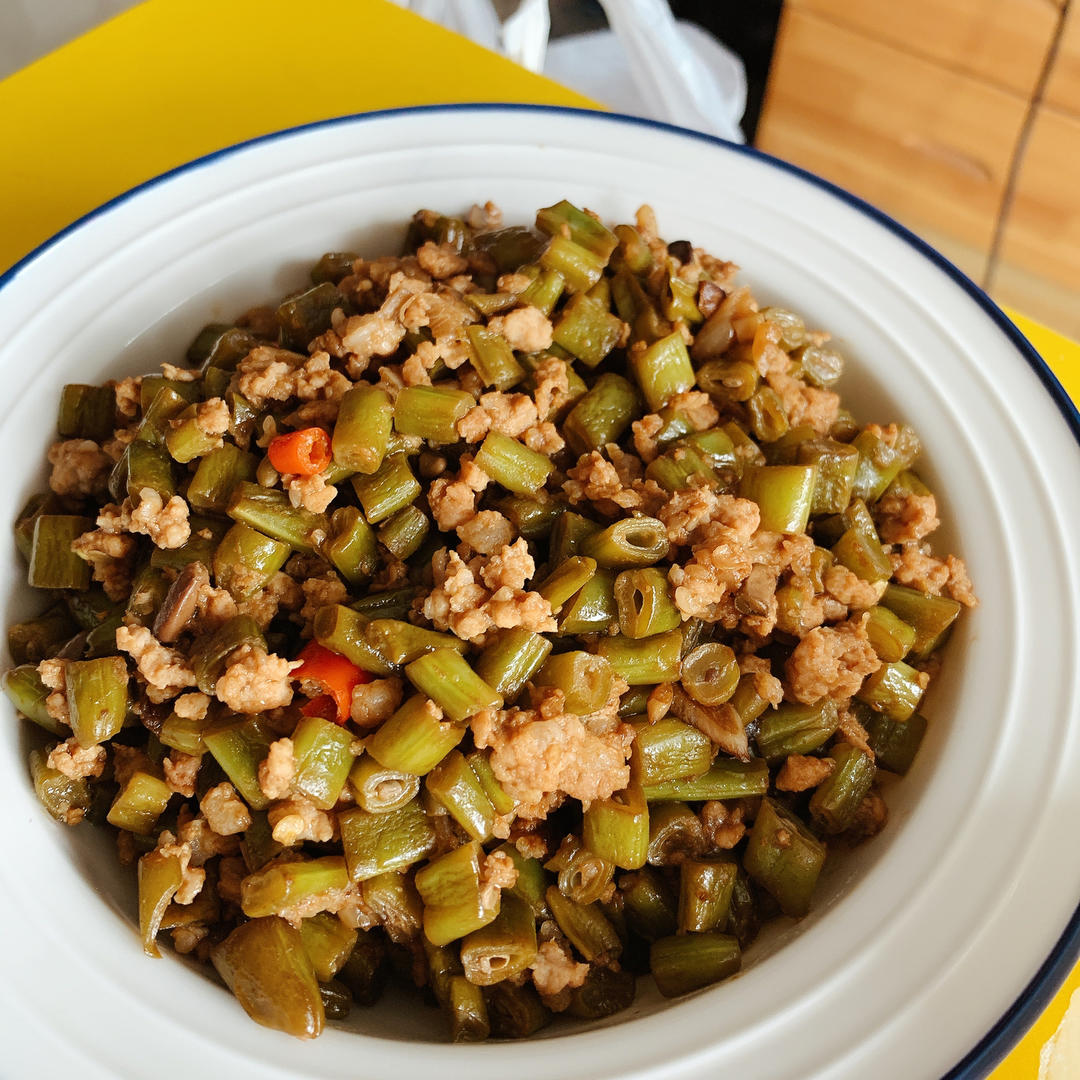 肉沫豆角下饭菜