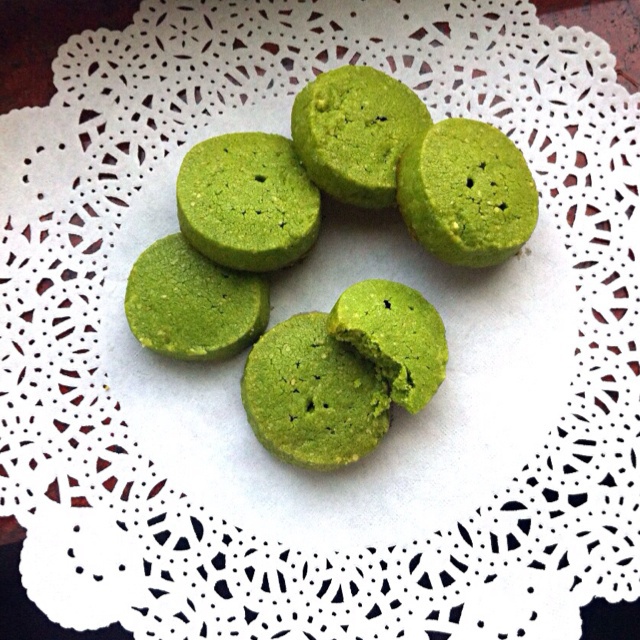 微苦抹茶沙布列酥饼