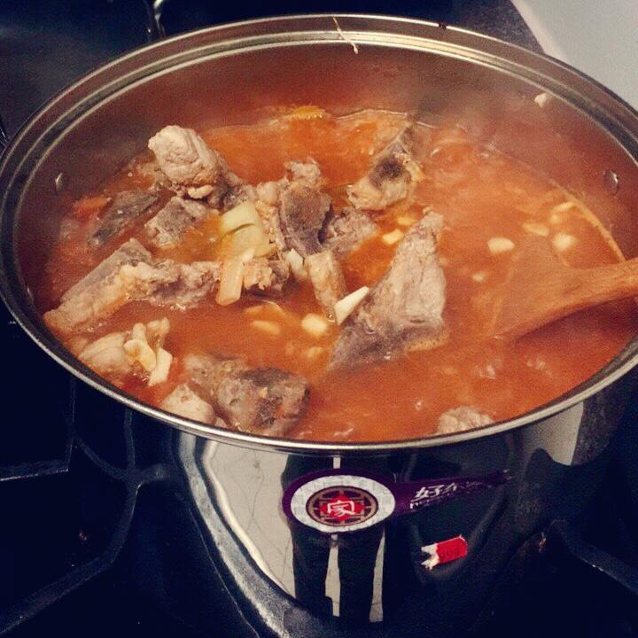 韩式土豆猪骨汤 kam ja tang 最地道流行的韩国平民美食