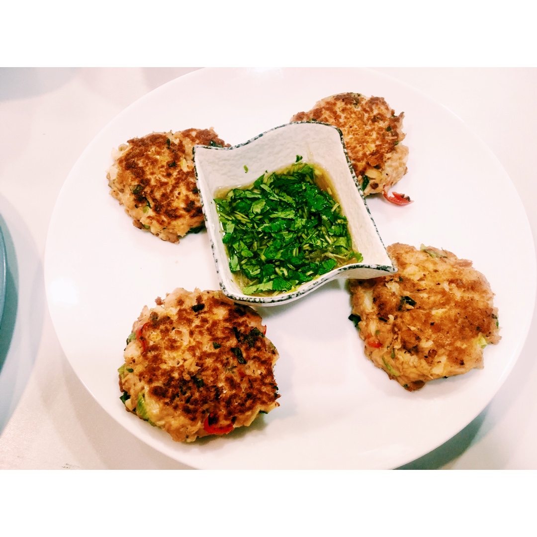 【终极烹饪课程】辣味金枪鱼饼