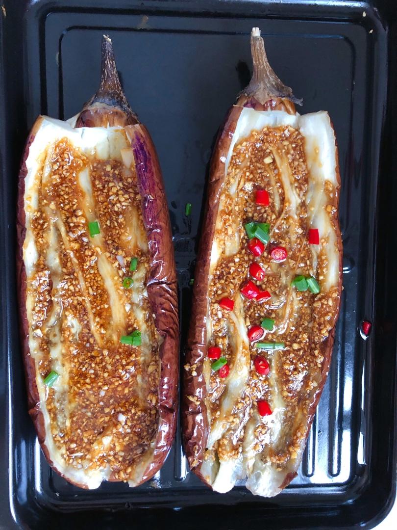 CC招牌菜销魂烤茄子，百吃不厌！