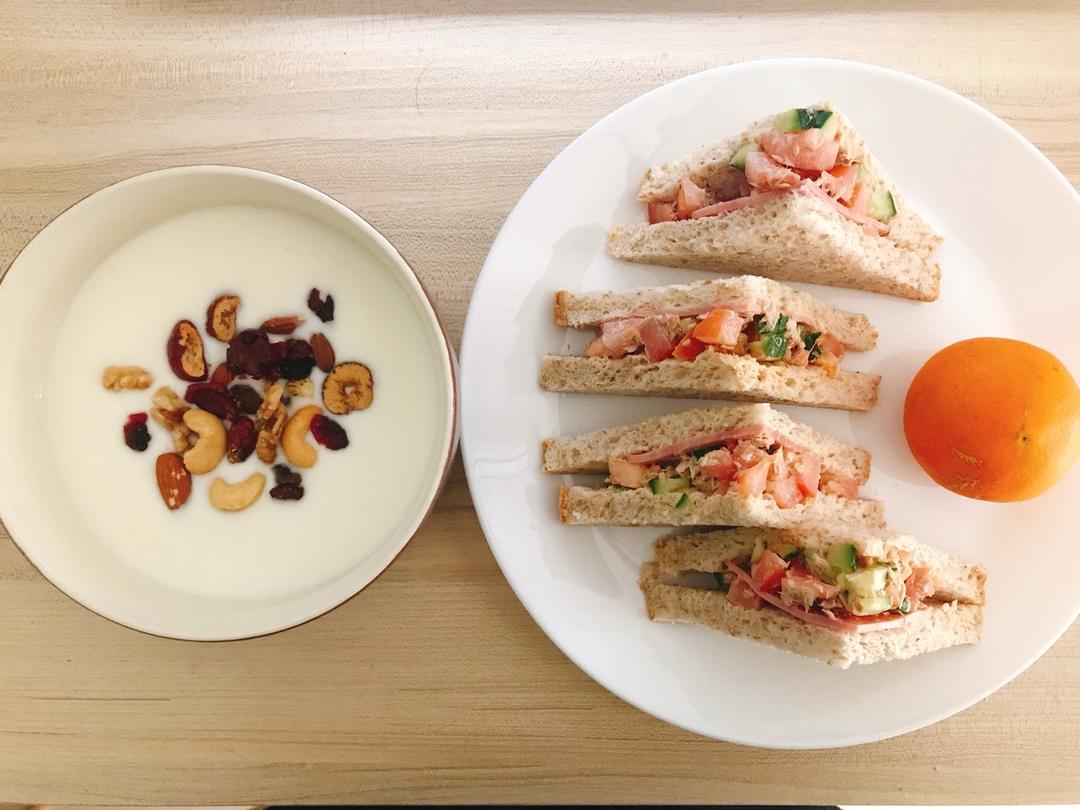 火腿芝士蛋三文治