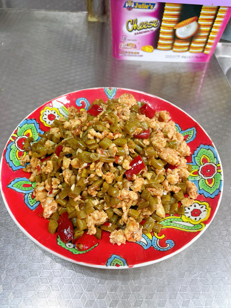 酸豆角炒肉末