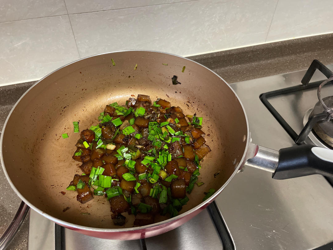 蒜香浓郁的炒凉粉😋