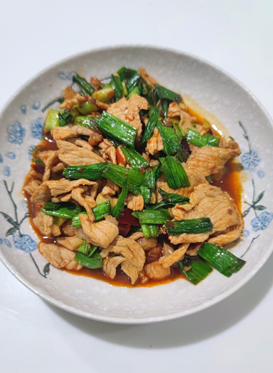 超下饭的大葱炒肉片