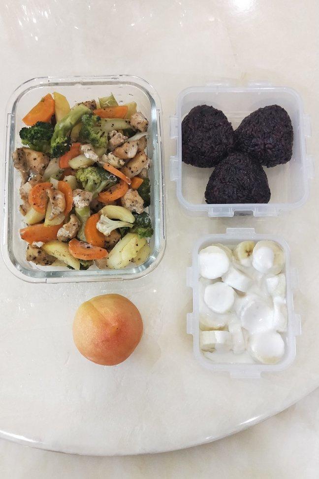 无油鸡胸肉烤时蔬